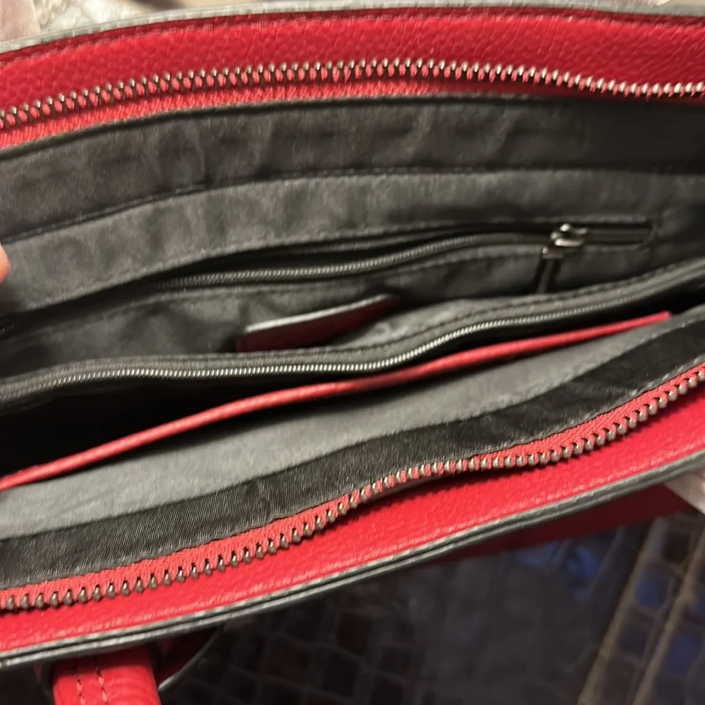 *NWT* LEATHER Handbag by Kattee - Picture 8 of 9